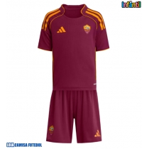 Camisa de Futebol AS Roma Gianluca Mancini #23 Equipamento Principal Infantil 2025-26 Manga Curta (+ Calças curtas)